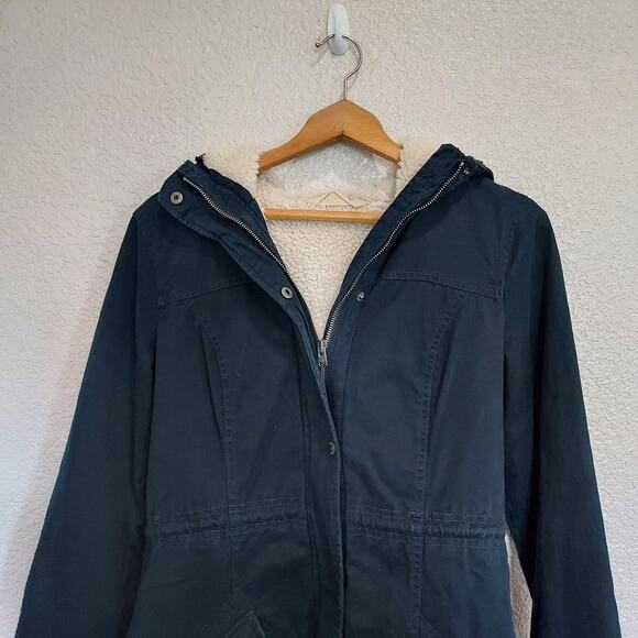 Hollister Navy Blue Fleece Lined Jacket Size L - Picture 2 of 11